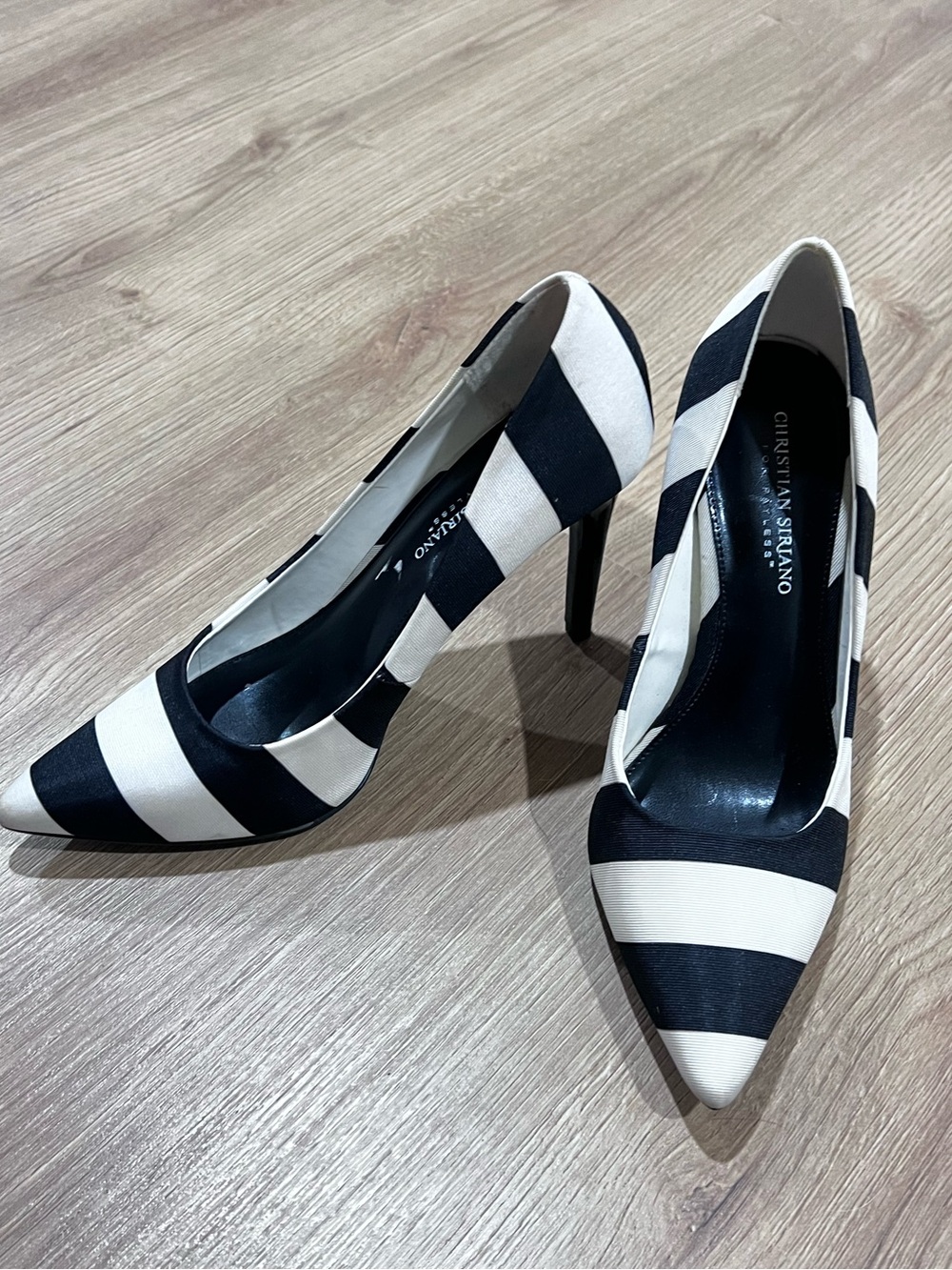 Christian Siriano Black and White Striped Pointed Pumps NWOT US 10